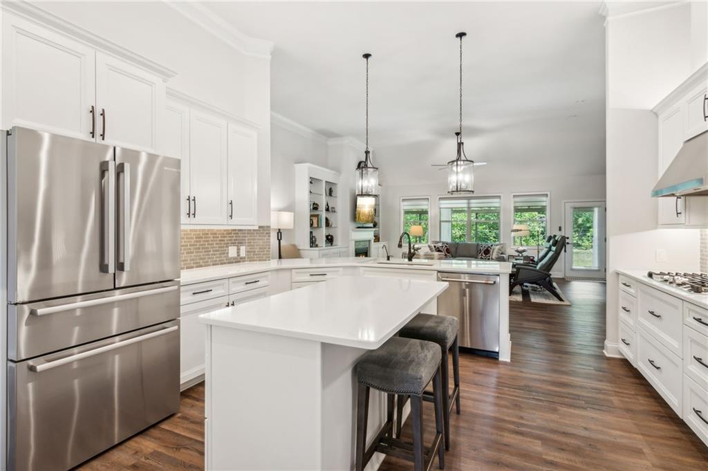 409 Hudson Cove Trail