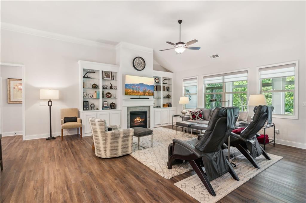 409 Hudson Cove Trail