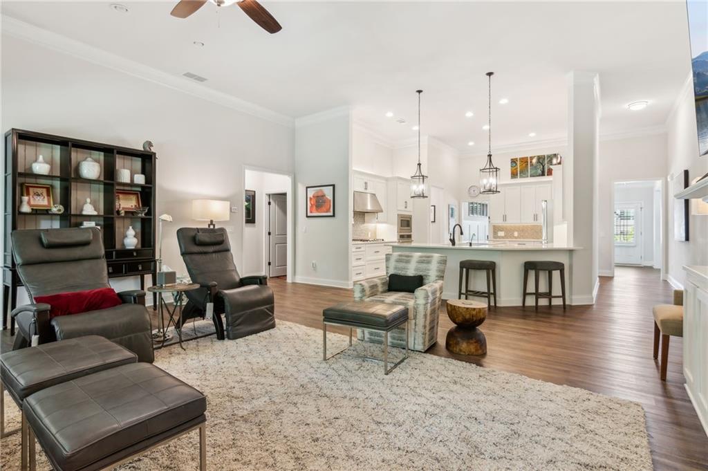 409 Hudson Cove Trail