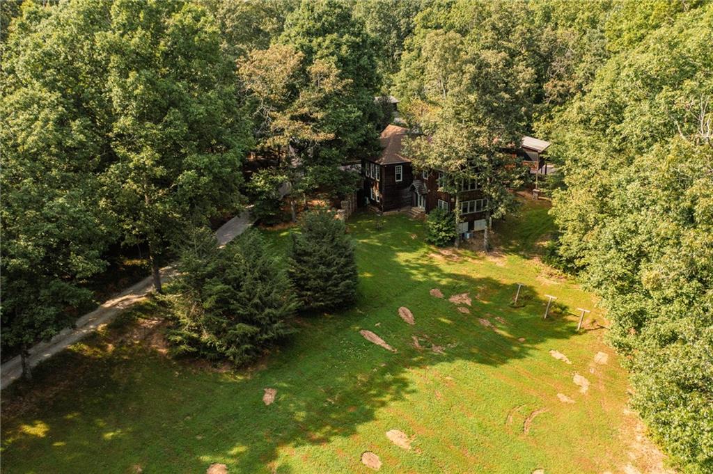 9975 BALL GROUND Highway