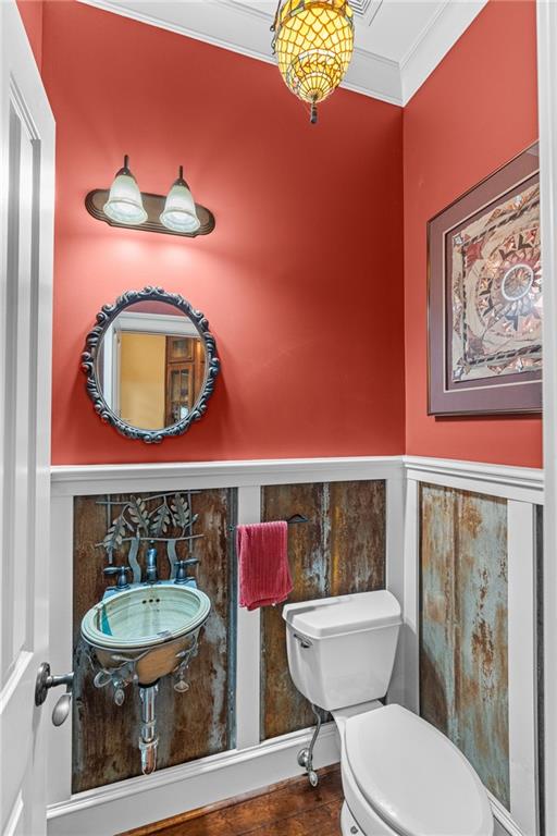 9975 BALL GROUND Highway