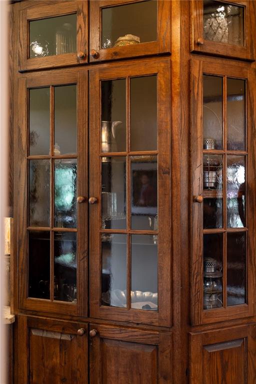 9975 BALL GROUND Highway