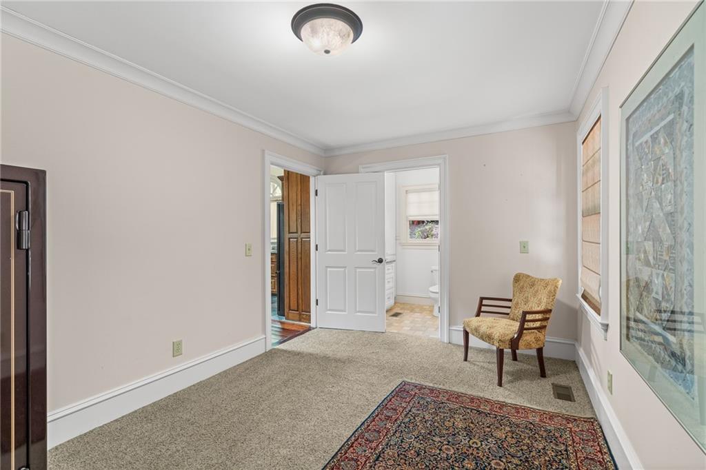 9975 BALL GROUND Highway