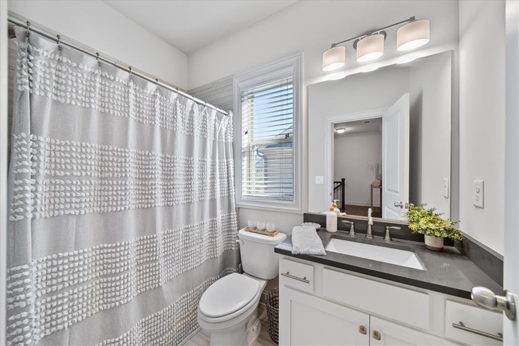1912 Skyfall Circle NE