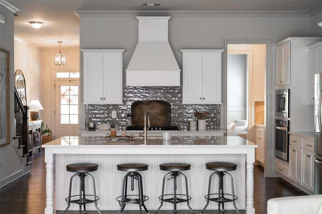 1912 Skyfall Circle NE