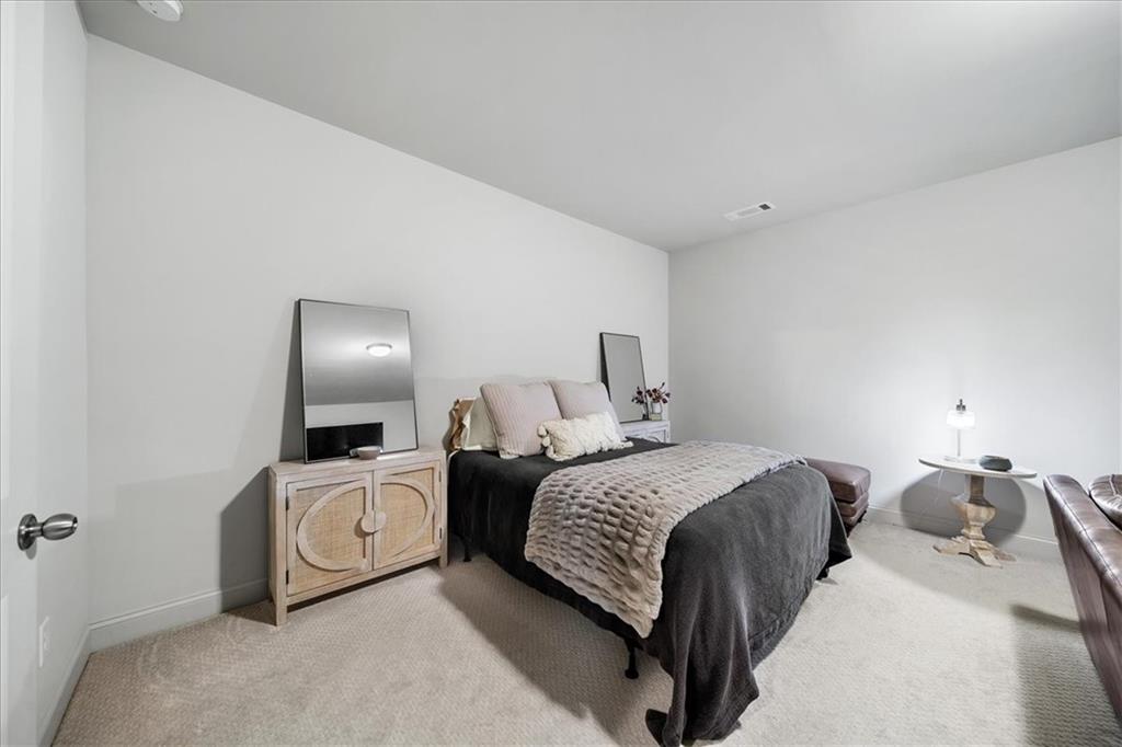 1912 Skyfall Circle NE