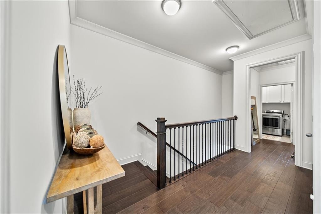 1912 Skyfall Circle NE