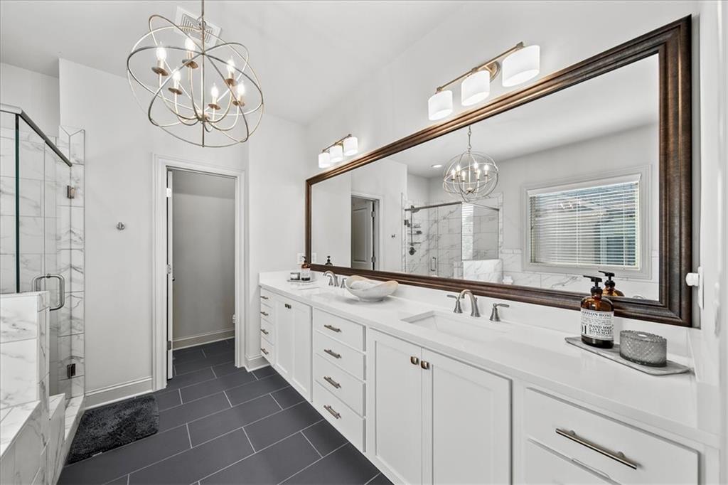 1912 Skyfall Circle NE
