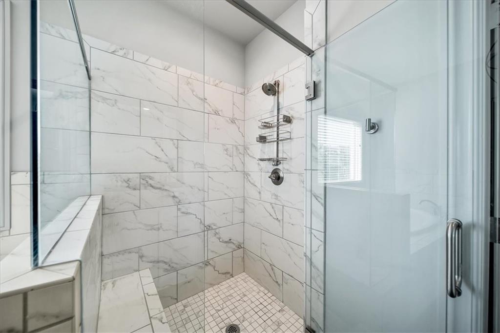 1912 Skyfall Circle NE
