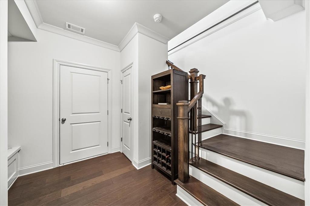 1912 Skyfall Circle NE
