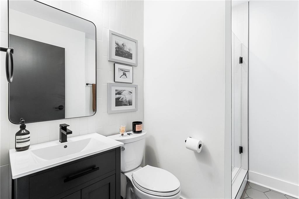 640 Glen Iris Drive NE Unit 311
