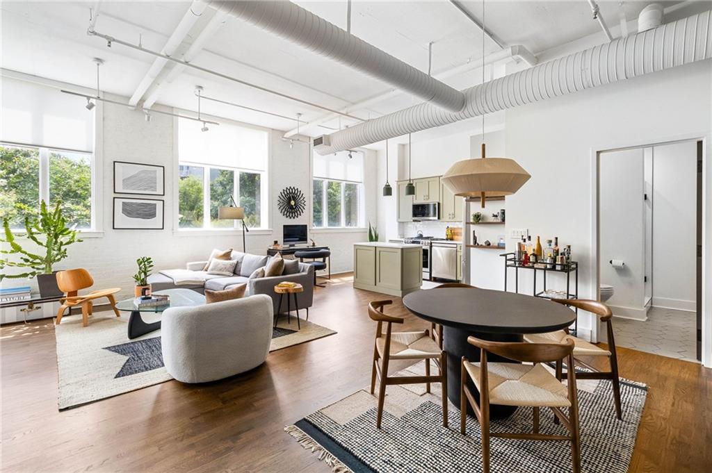 640 Glen Iris Drive NE Unit 311