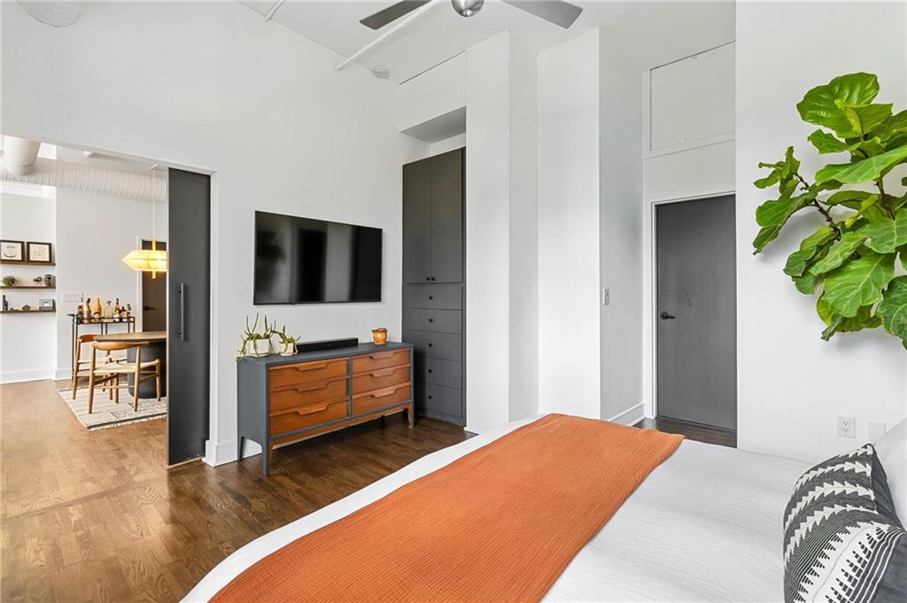 640 Glen Iris Drive NE Unit 311