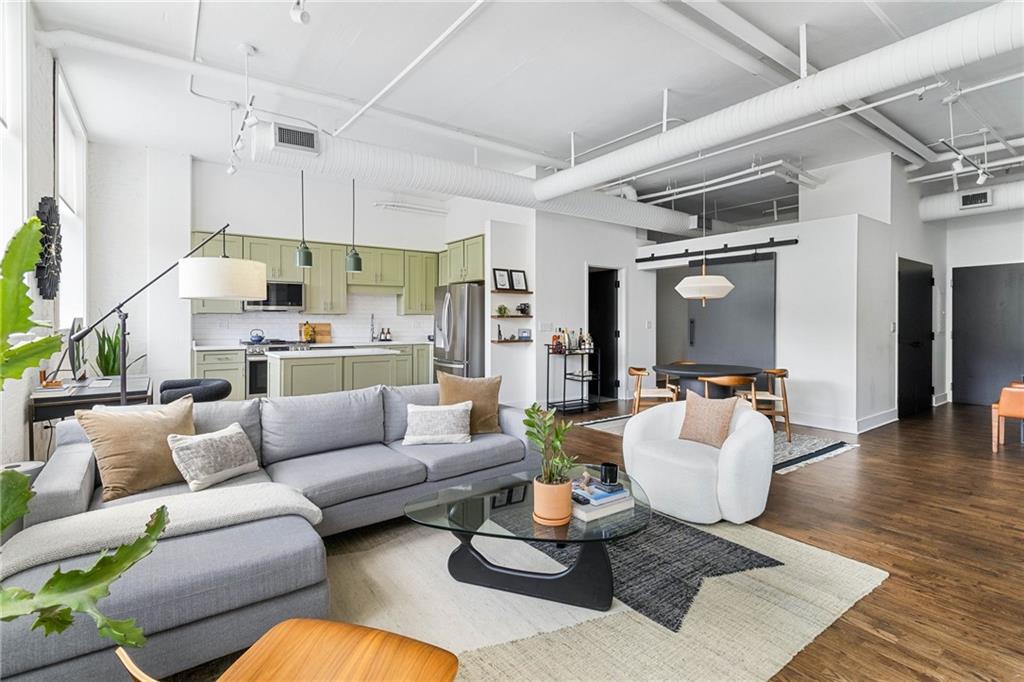 640 Glen Iris Drive NE Unit 311