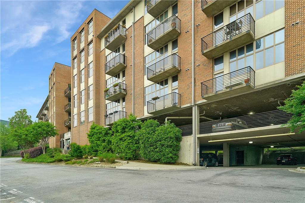 640 Glen Iris Drive NE Unit 311