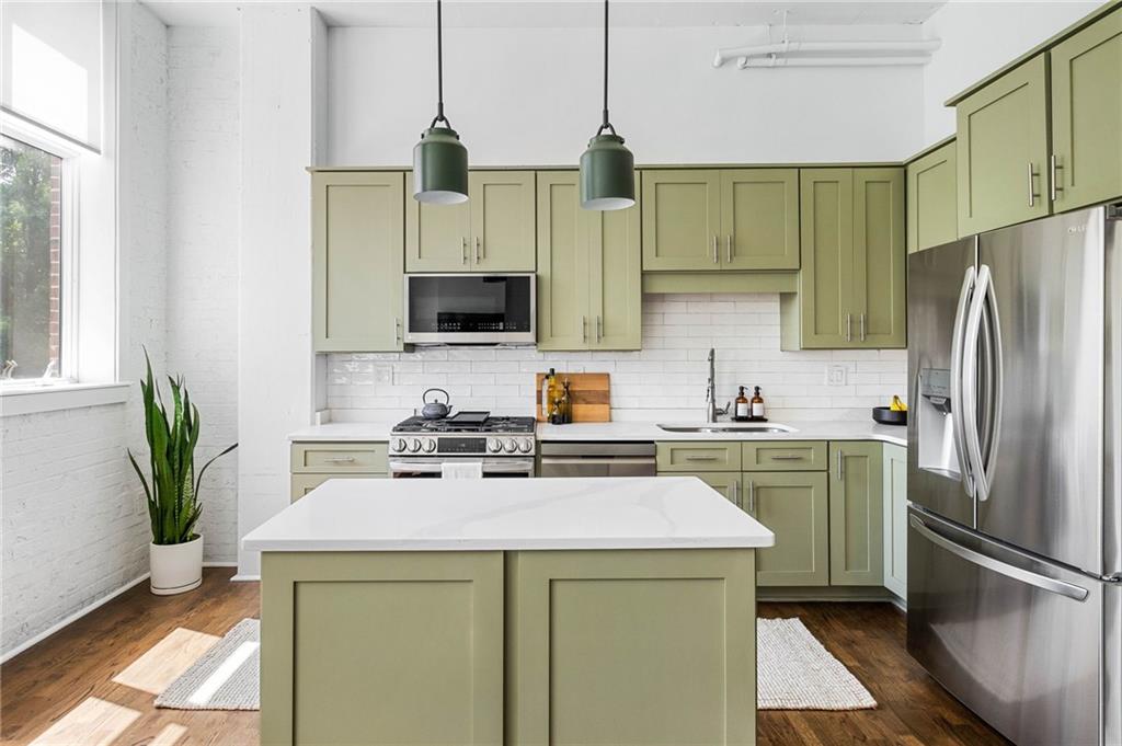 640 Glen Iris Drive NE Unit 311