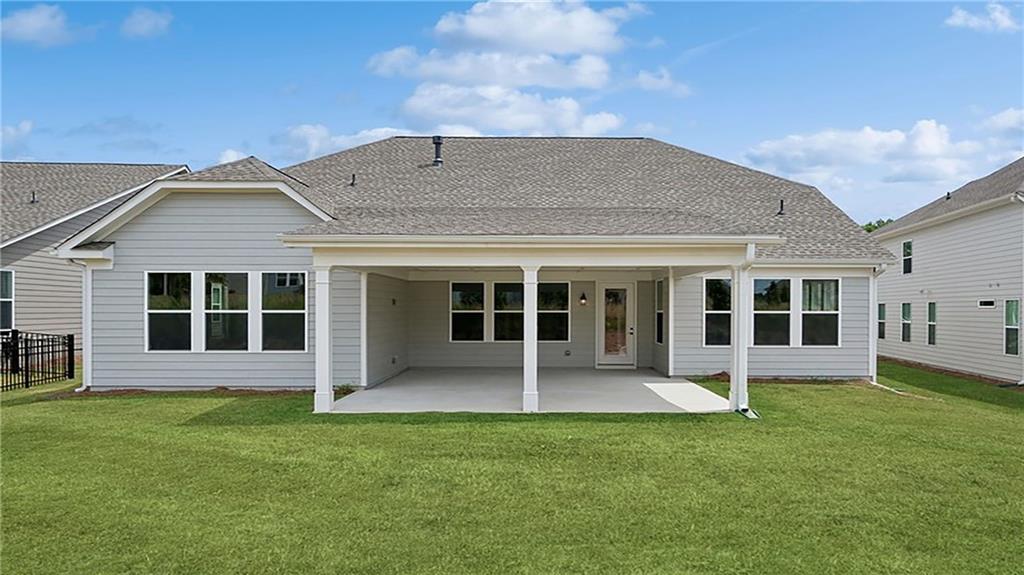 408 Salton Way