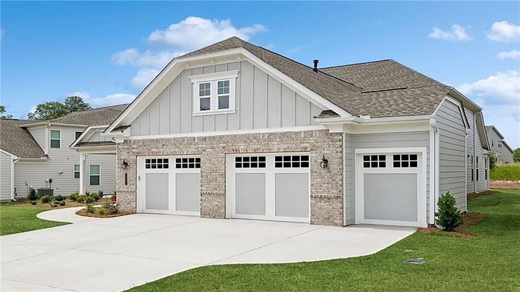 408 Salton Way