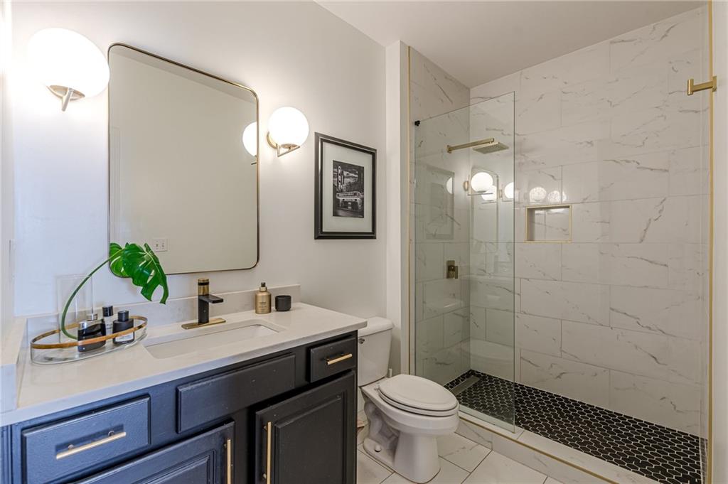 4333 DUNWOODY Park Unit 2212
