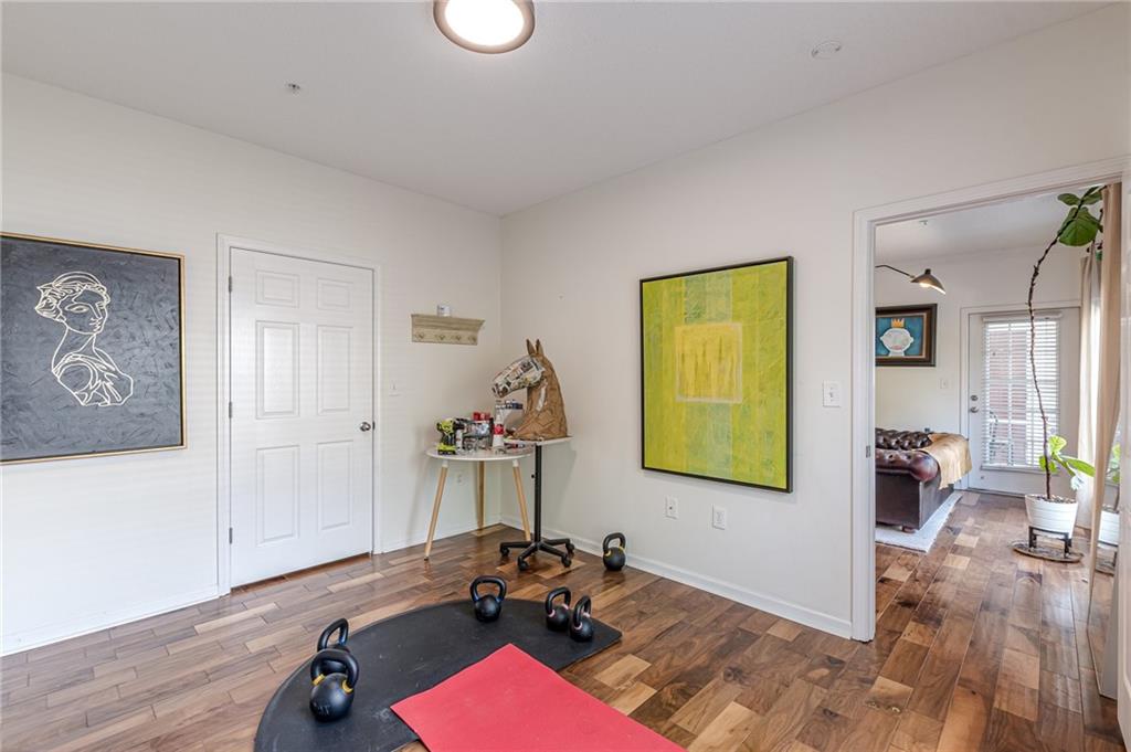 4333 DUNWOODY Park Unit 2212