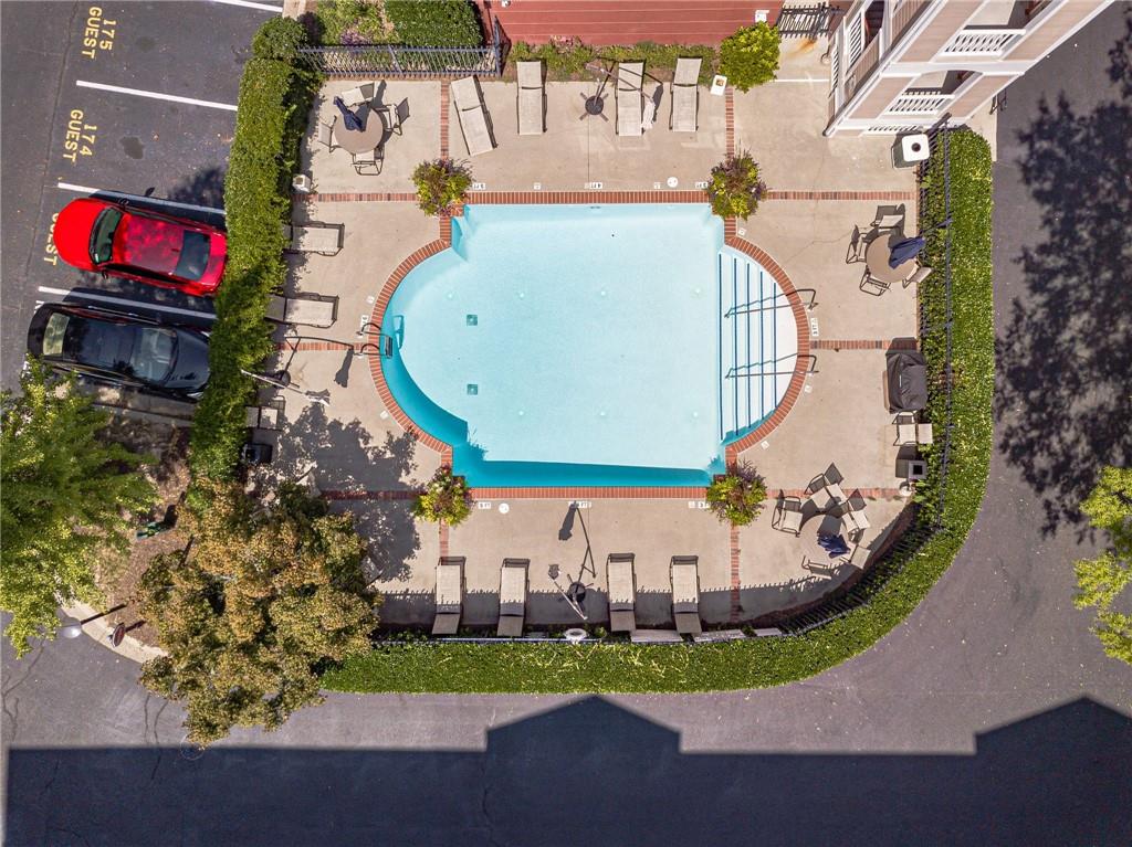 4333 DUNWOODY Park Unit 2212