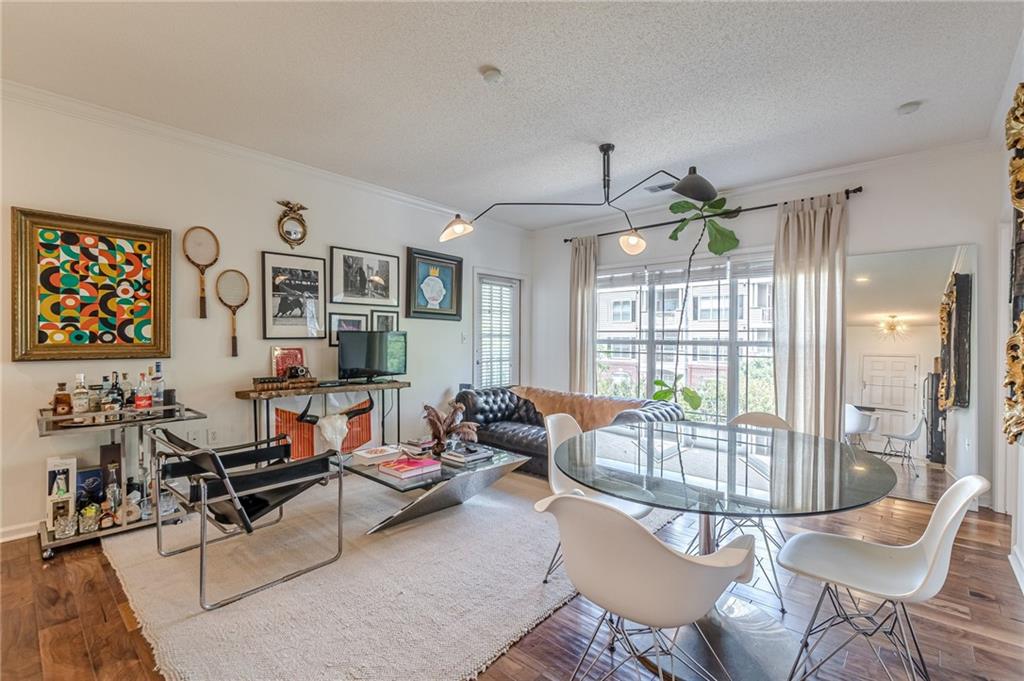 4333 DUNWOODY Park Unit 2212