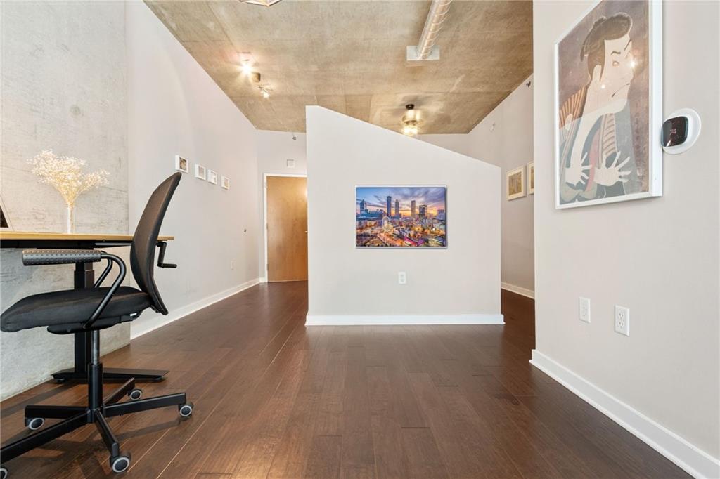 923 Peachtree Street NE Unit 927