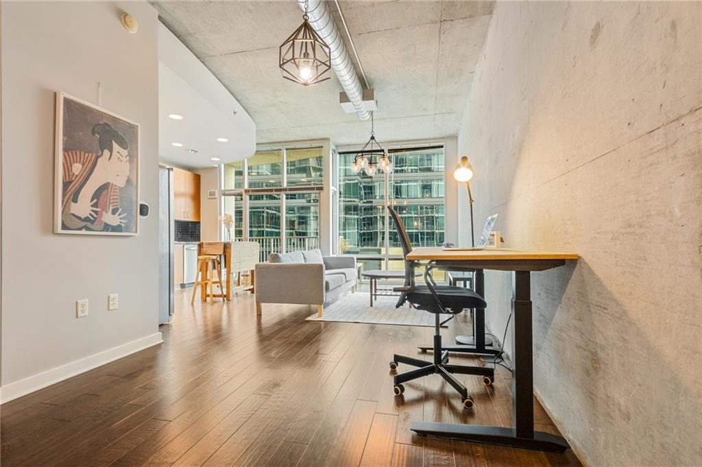 923 Peachtree Street NE Unit 927