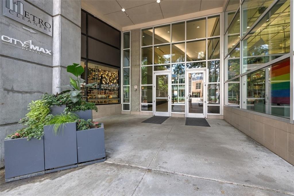 923 Peachtree Street NE Unit 927
