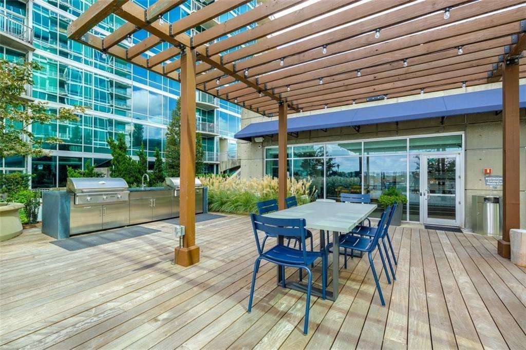 923 Peachtree Street NE Unit 927
