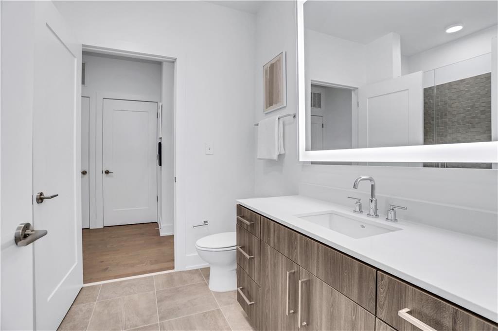775 Juniper Street NE Unit 207