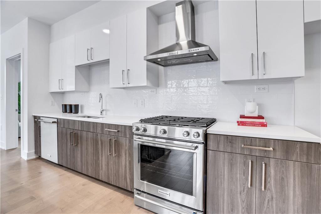 775 Juniper Street NE Unit 207