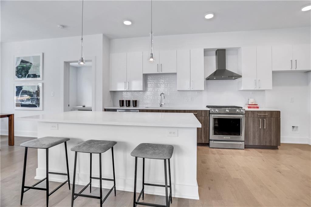 775 Juniper Street NE Unit 207