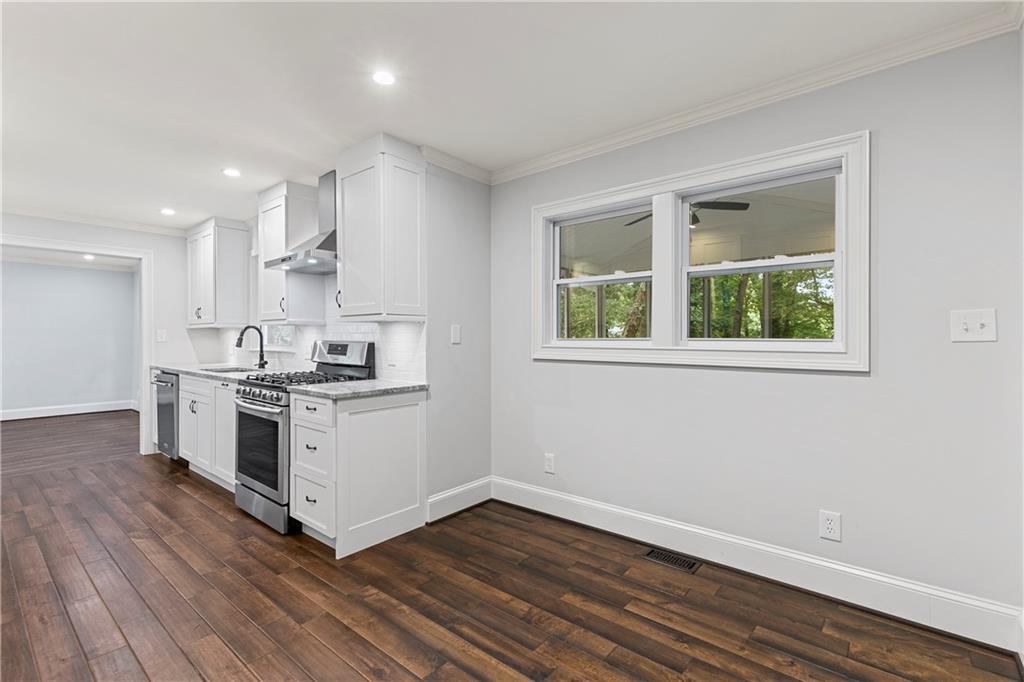 2550 Bentbrook Drive