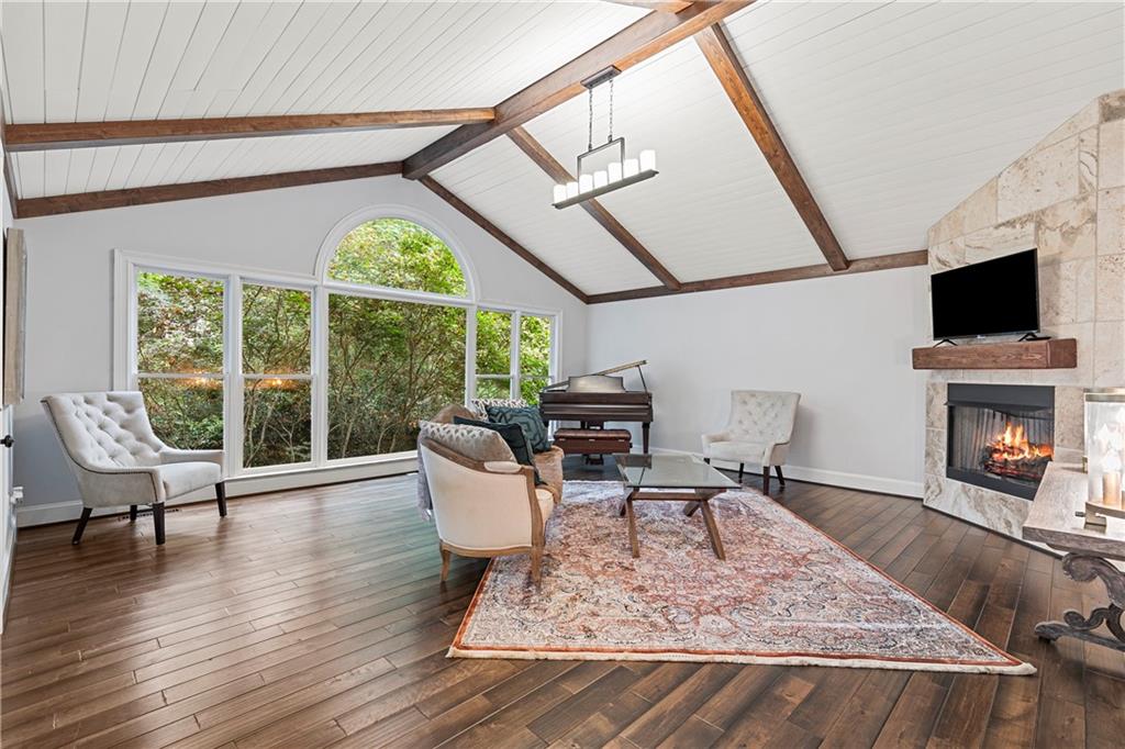 2550 Bentbrook Drive
