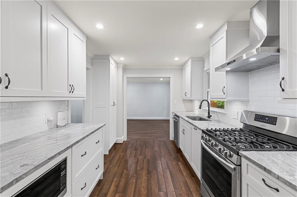 2550 Bentbrook Drive