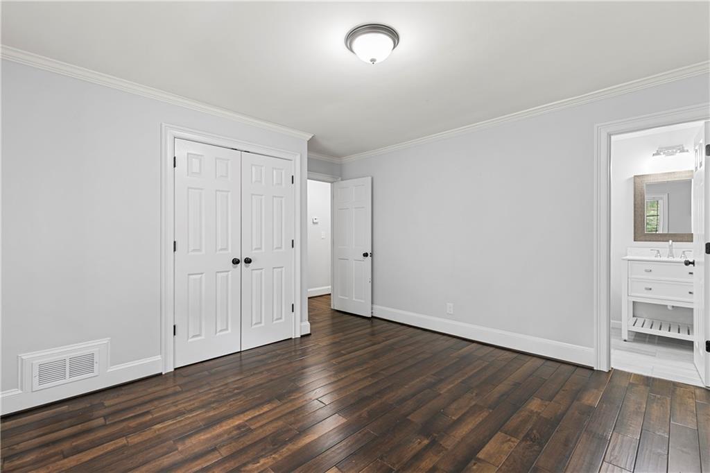 2550 Bentbrook Drive