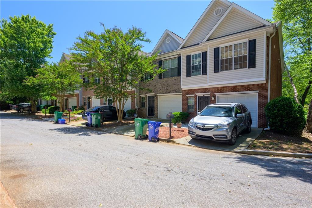 757 Brookside Parc Lane