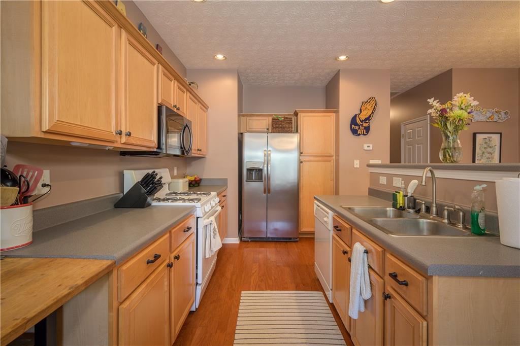 757 Brookside Parc Lane