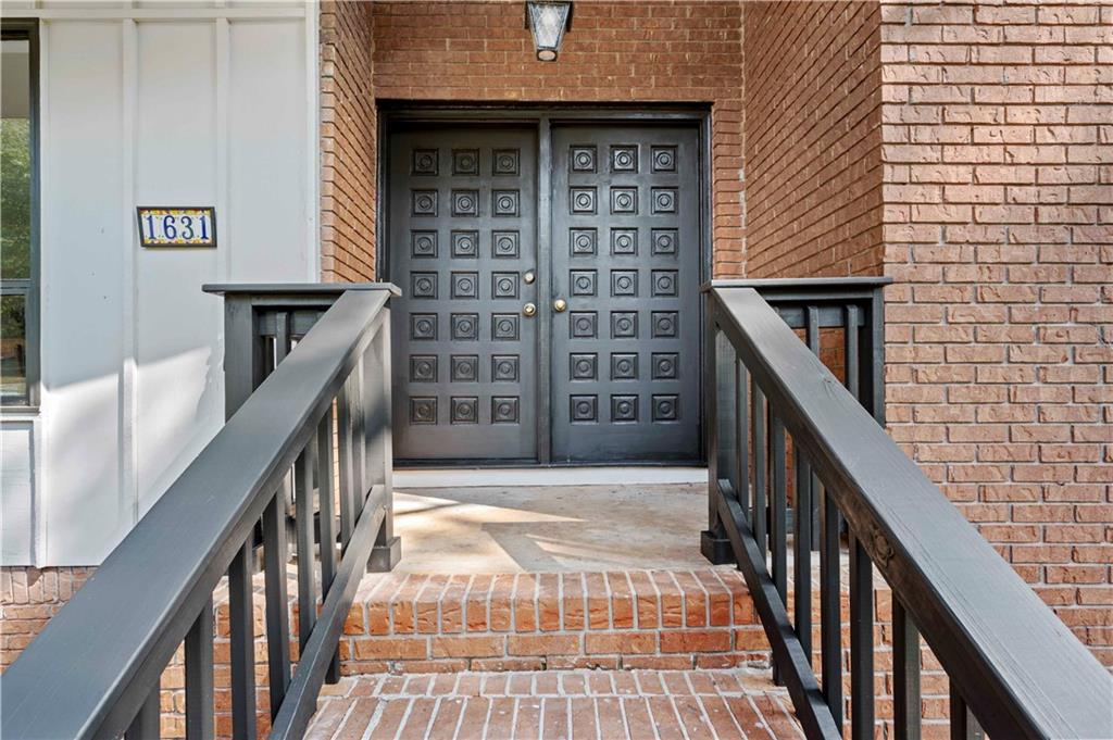 1631 Hebron Lane