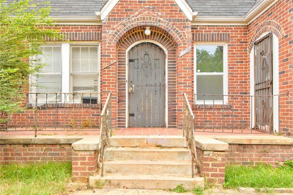 1373 Martin Luther King Jr Drive NW