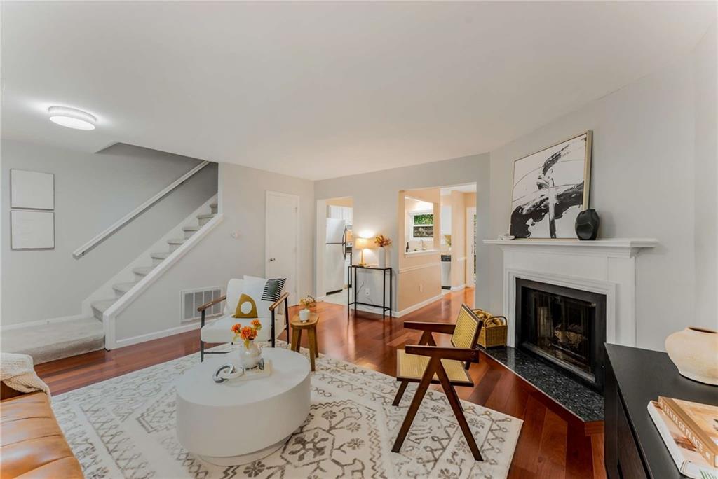3001 Queen Anne Court