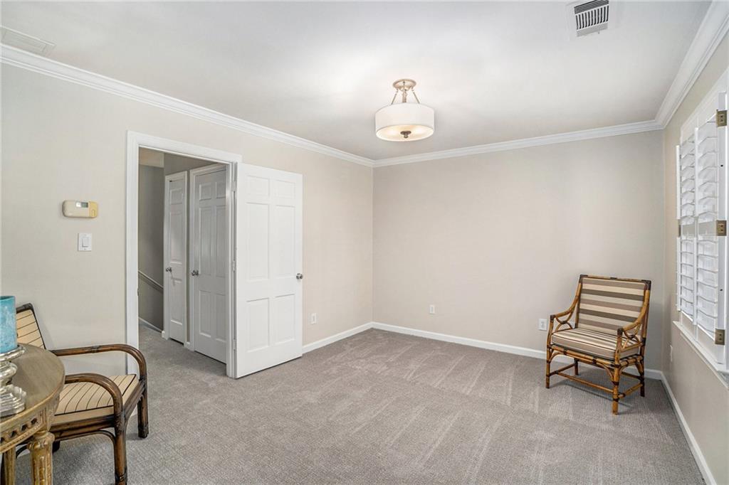 49 Lullwater Place NE