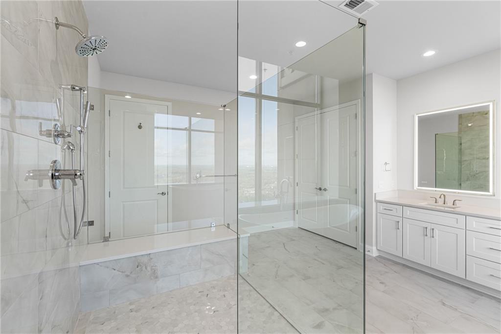 270 17th Street NW Unit 4604