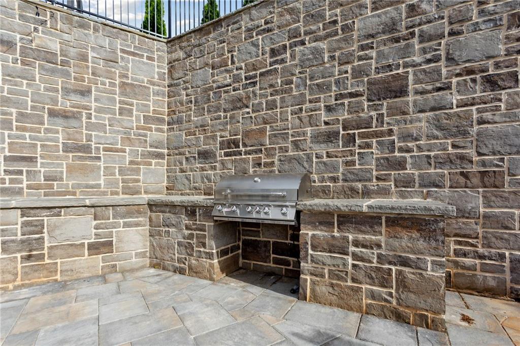 3647 Allegretto Circle