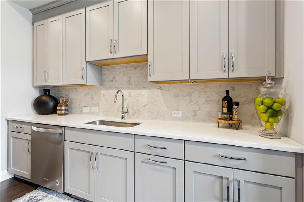 3647 Allegretto Circle