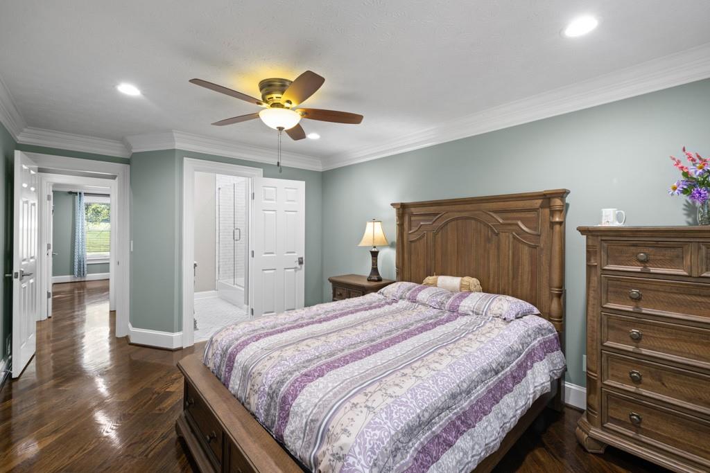 463 Hickory Bluff