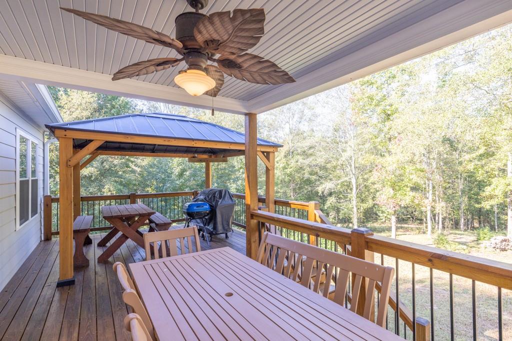 463 Hickory Bluff