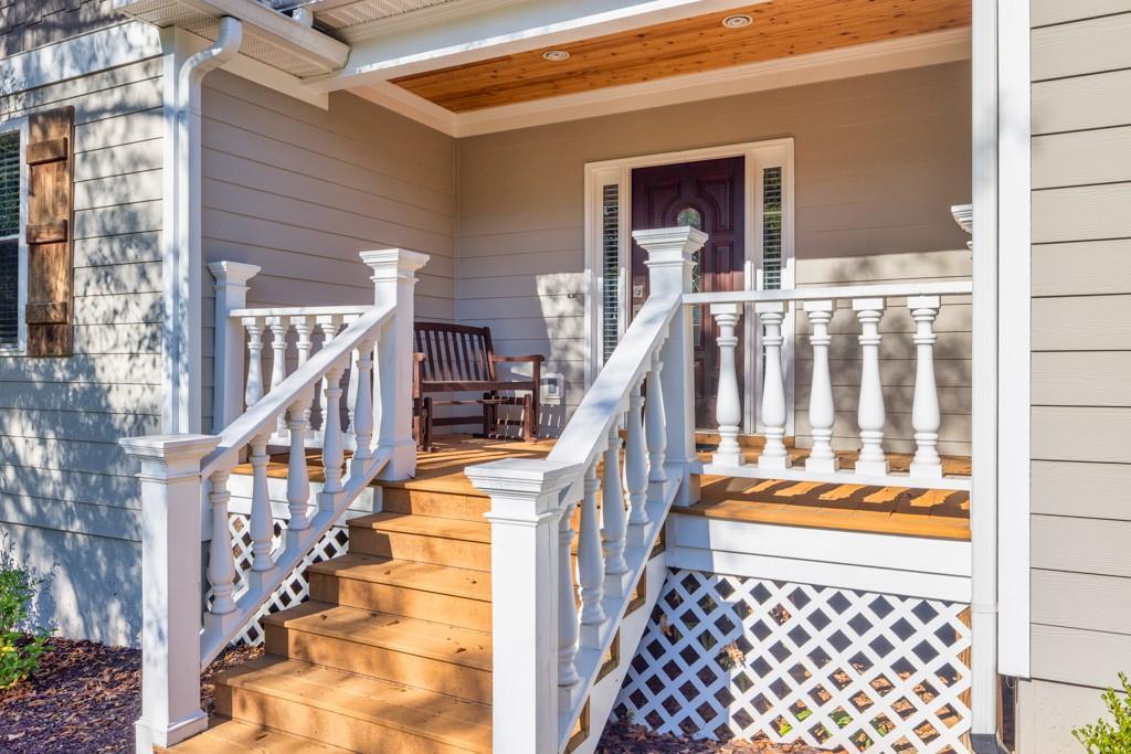 463 Hickory Bluff