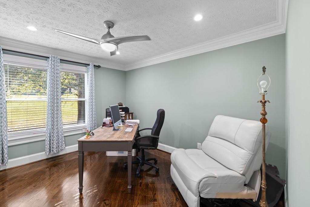 463 Hickory Bluff